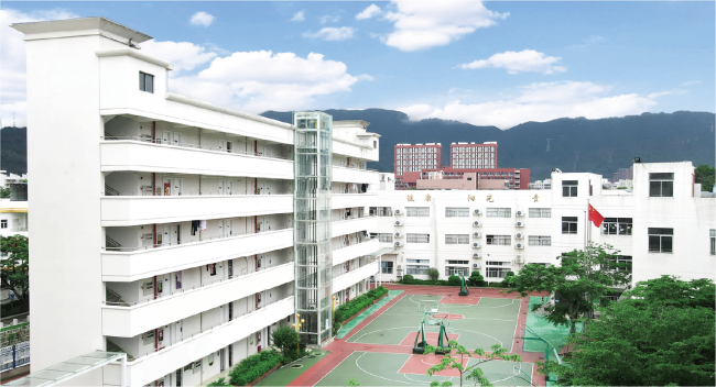 ​复读一年，孩子没崩溃反而更自律了？这所学校做对了什么